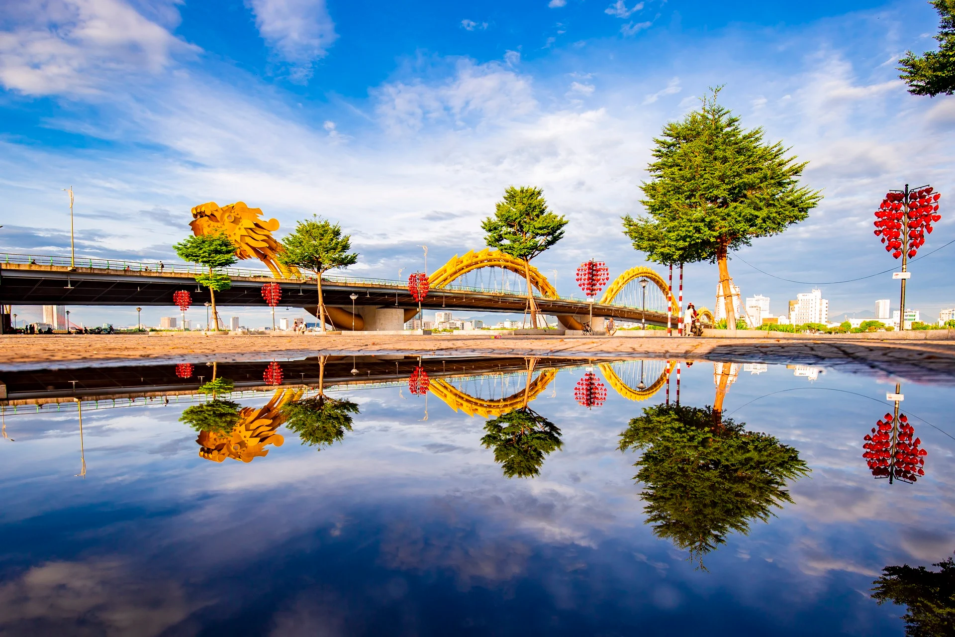 A close-up view of the Dragon Bridge in Da Nang "breathing fire and raining water"