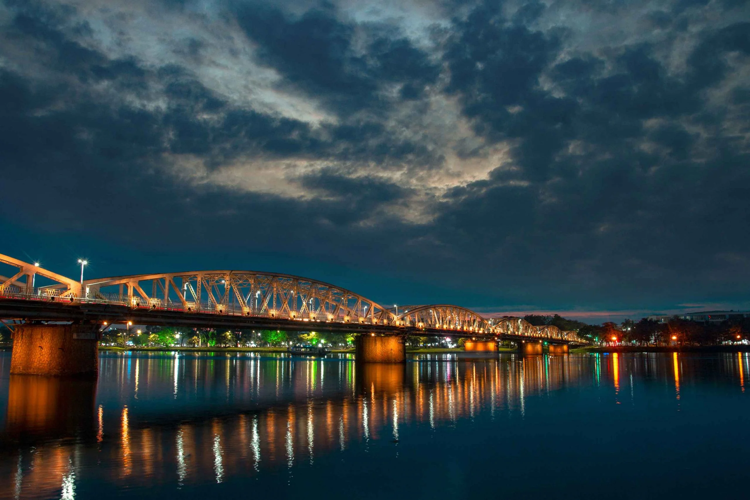 Night view of Hue city with Truong Tien Bridge reflected on the Perfume River