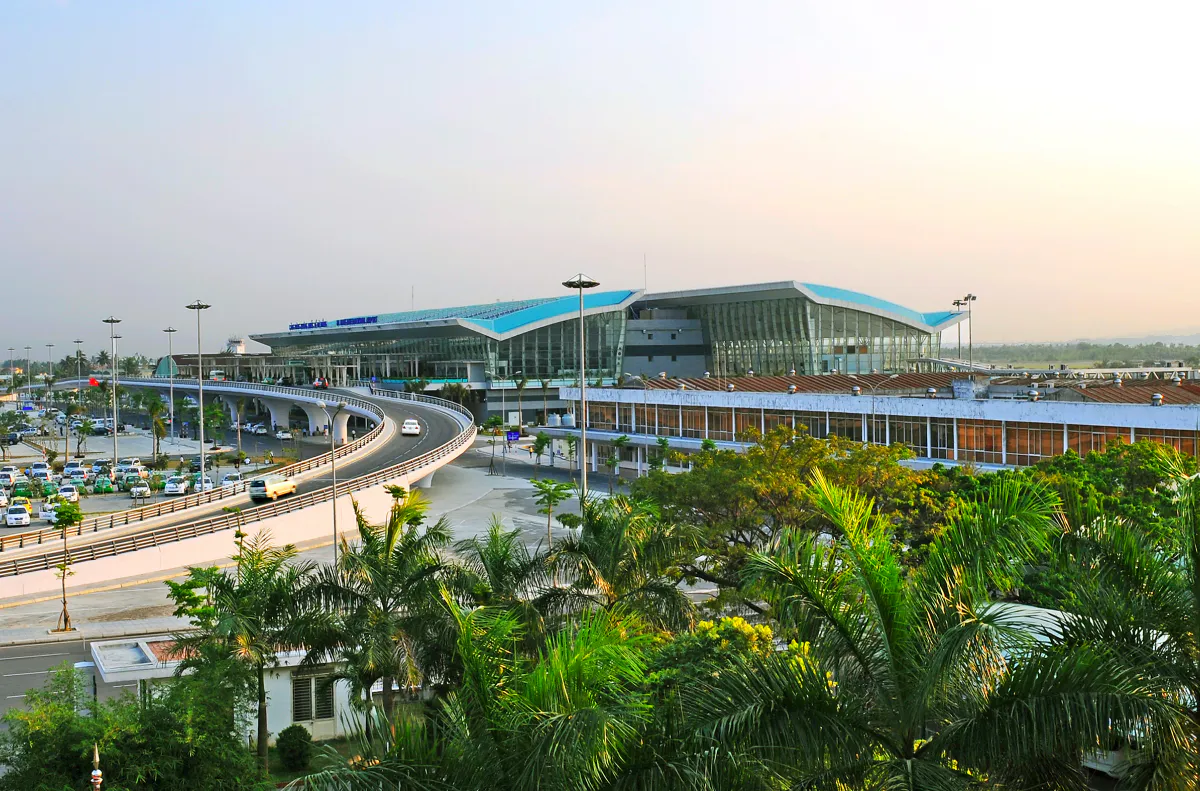 Panoramic images of Da Nang Airport