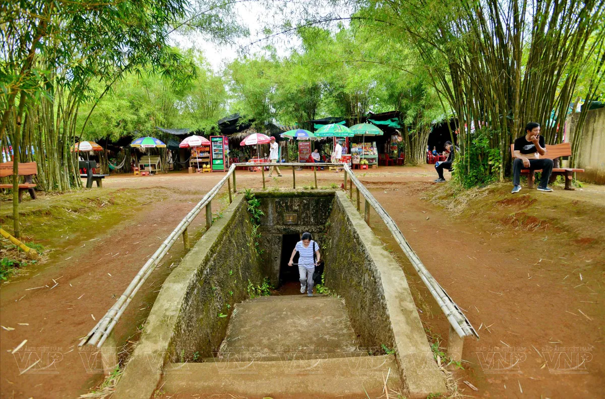 Vinh Moc Tunnels - A Mysterious World underneath the War